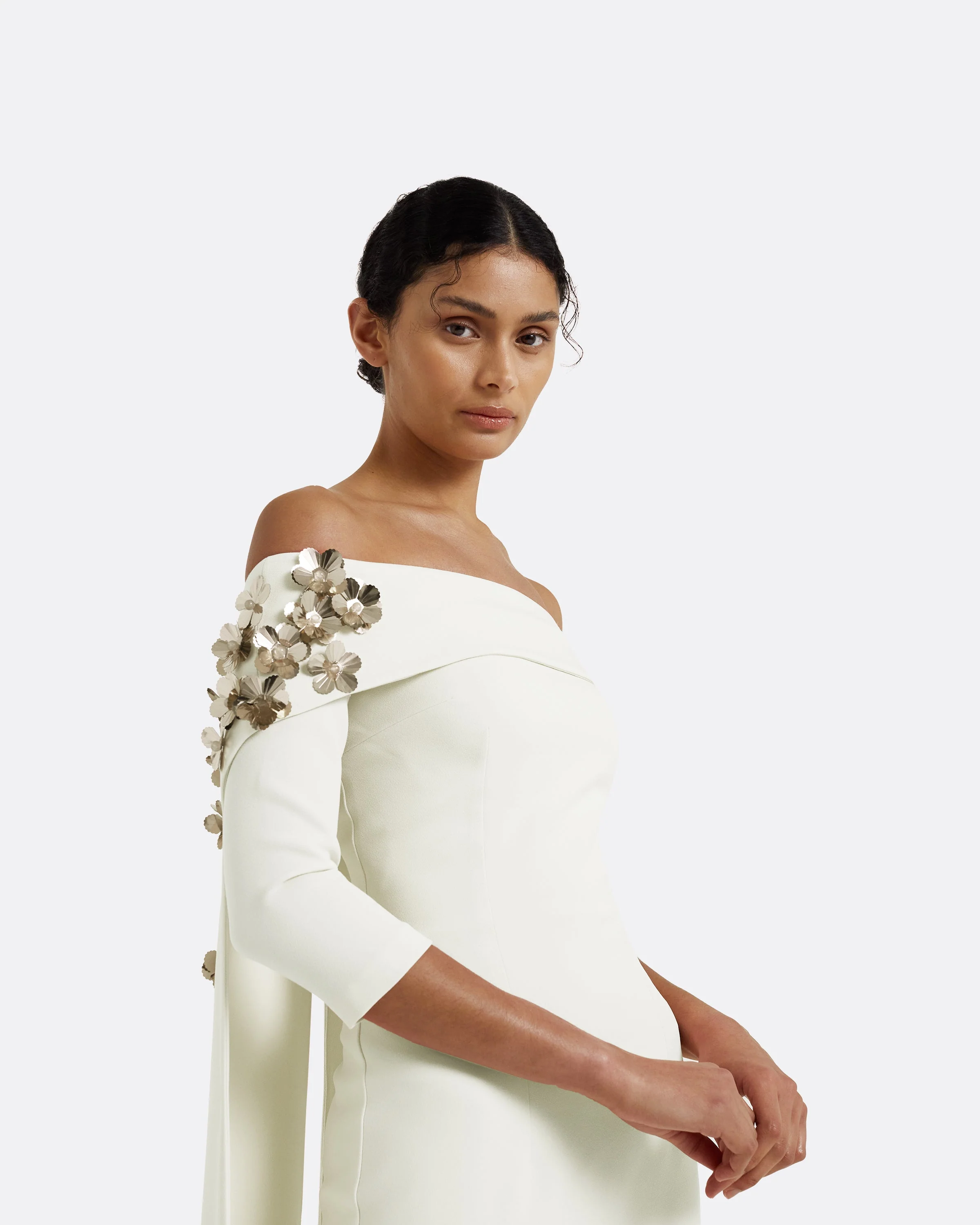 Bellara Embroidered Ivory Harness & Soshin Dress - Image 13