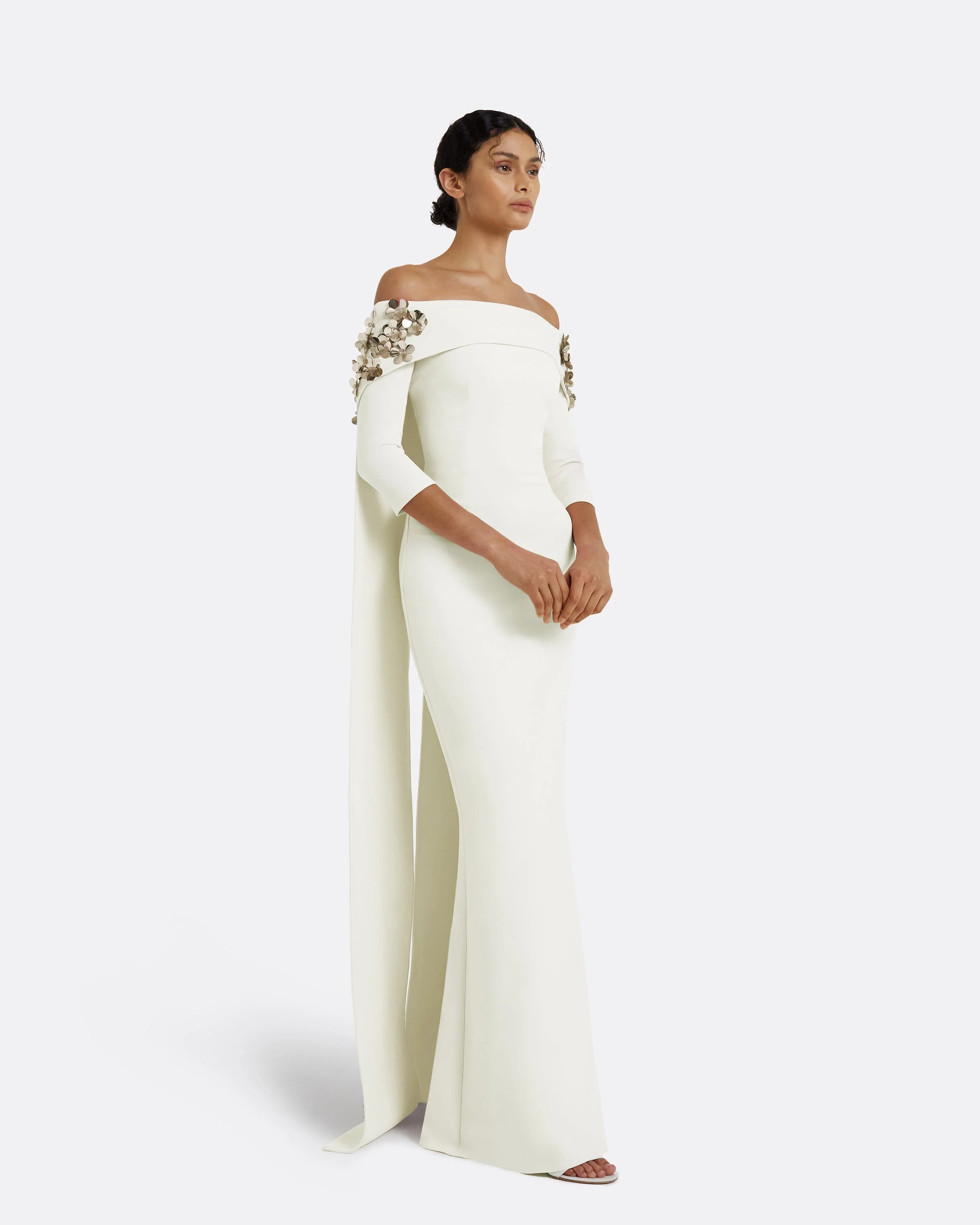 Bellara Embroidered Ivory Harness & Soshin Dress - Image 9