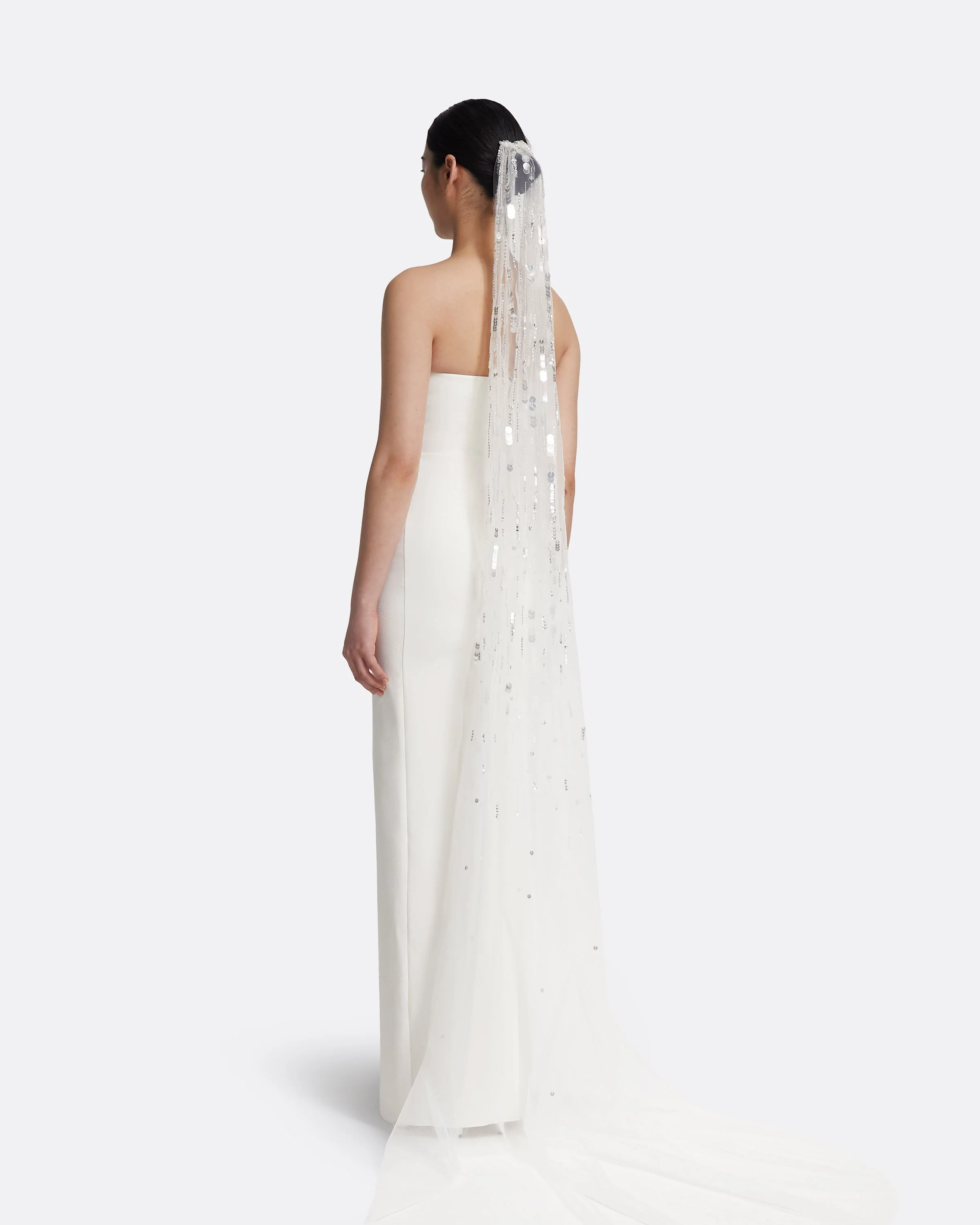 Edith Veil in Ivory with Crystal Embellishment - Image 4