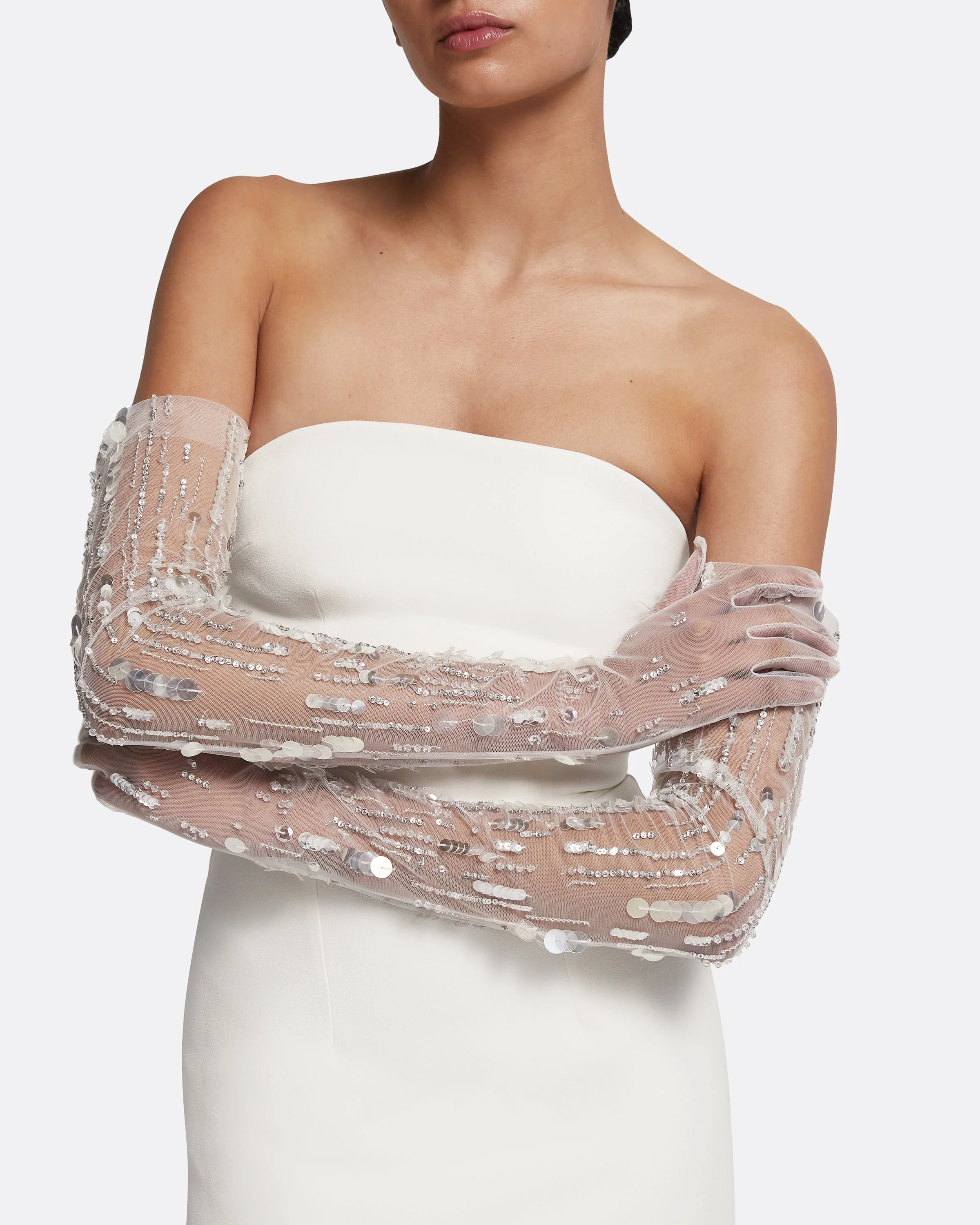 Astin Gloves in Ivory with Crystal Embellishment - Image 3