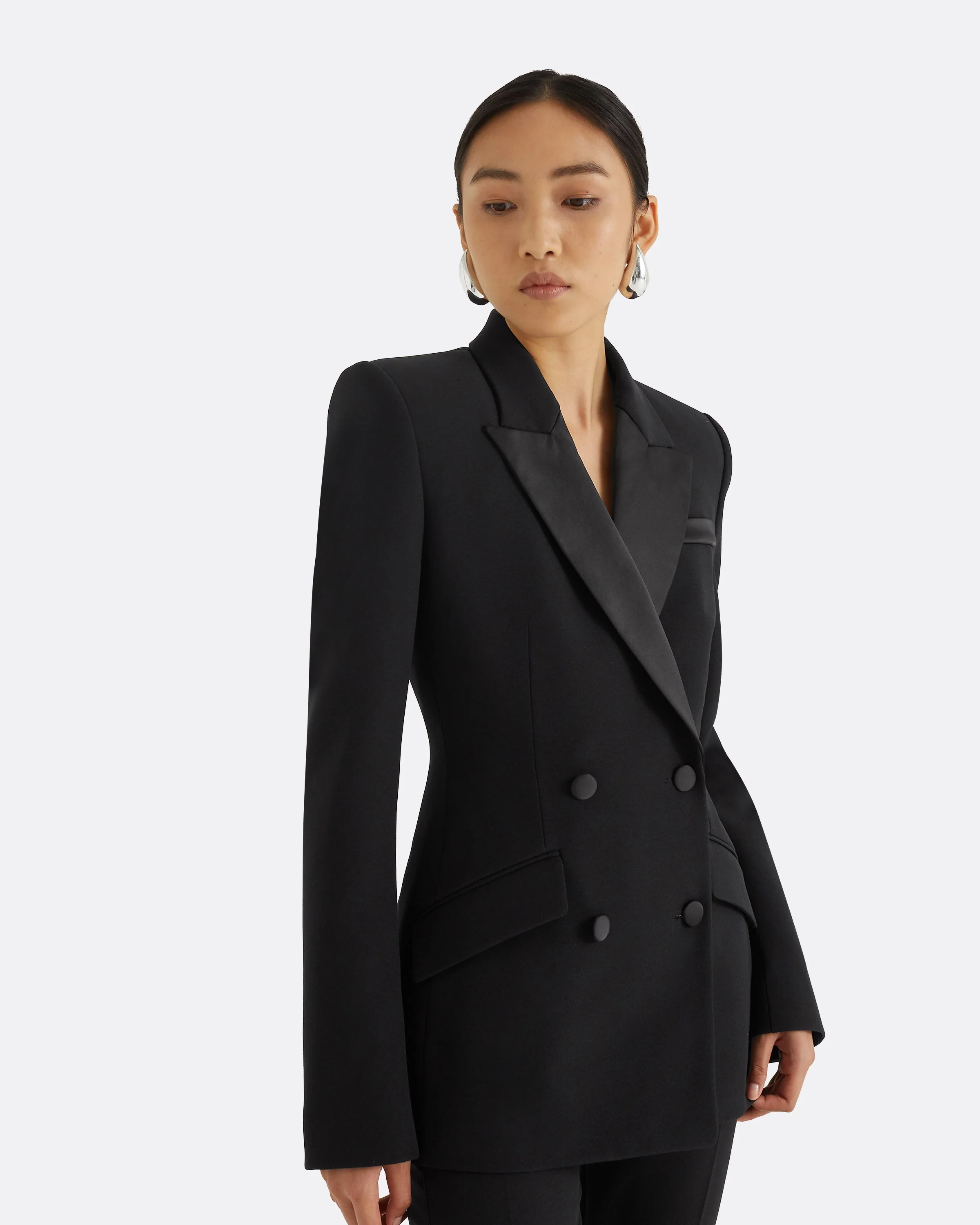 Wynnie Black Jacket - Image 3